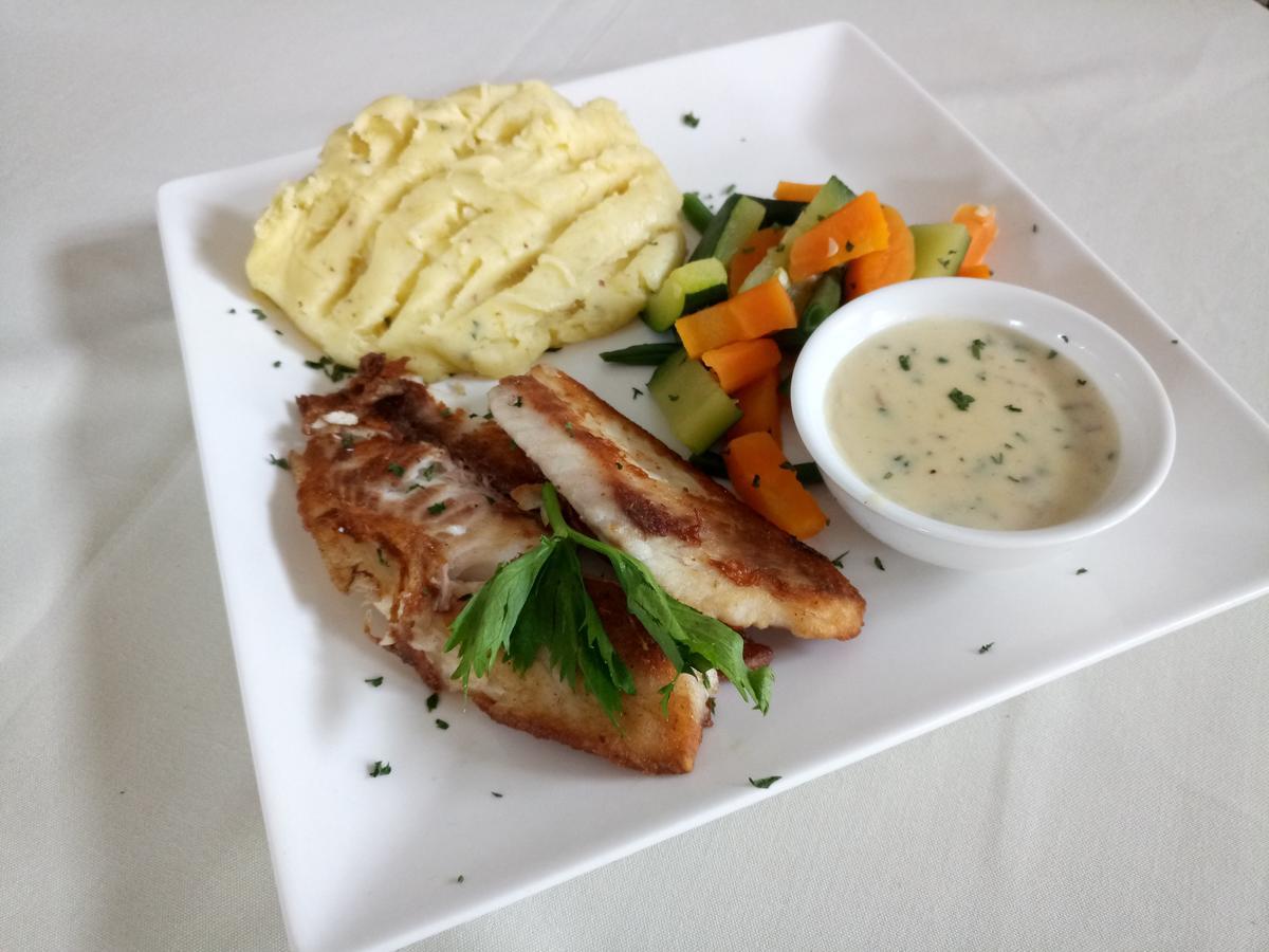 Meley Impala Hotel Munyonyo Zewnętrze zdjęcie